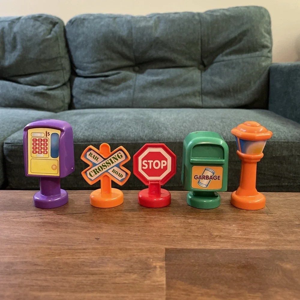 VTech Smartville Learning Alphabet Train Lot of‎ 22 Animals Signs